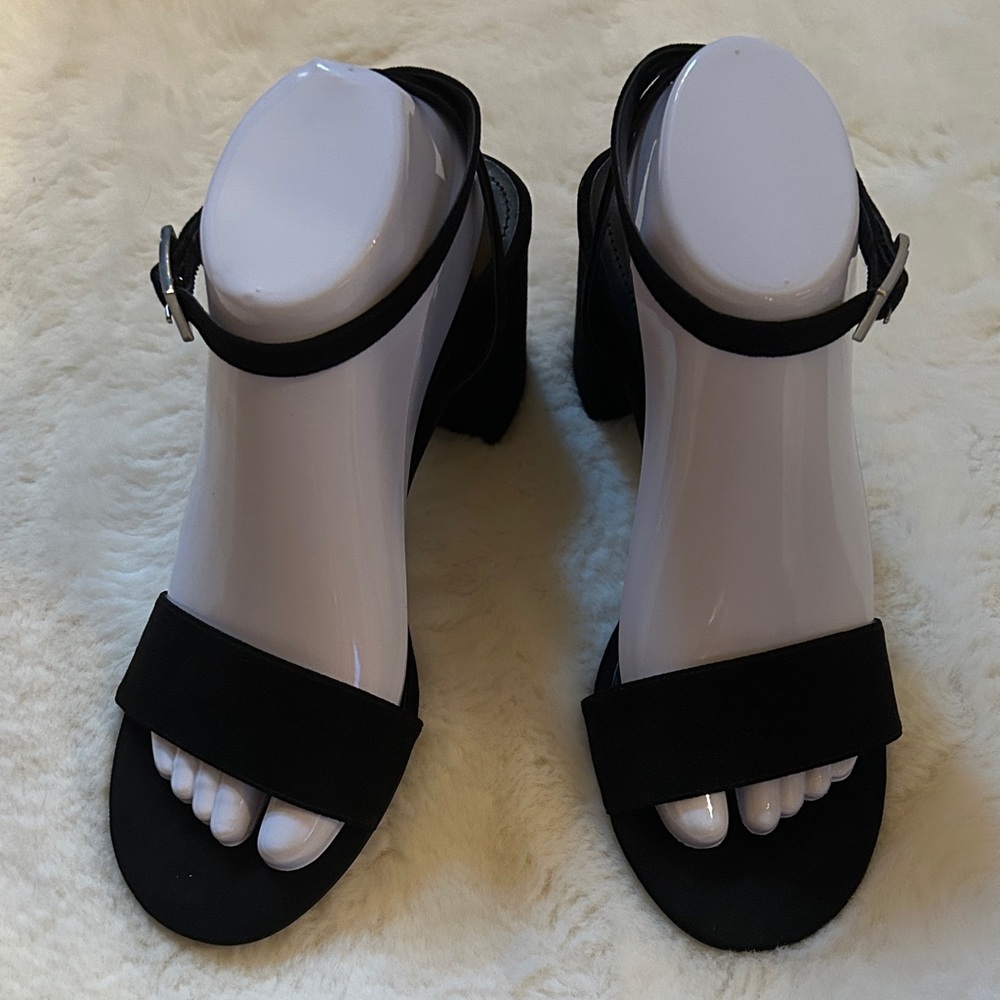 Charles Elegant Black Women's Sandals